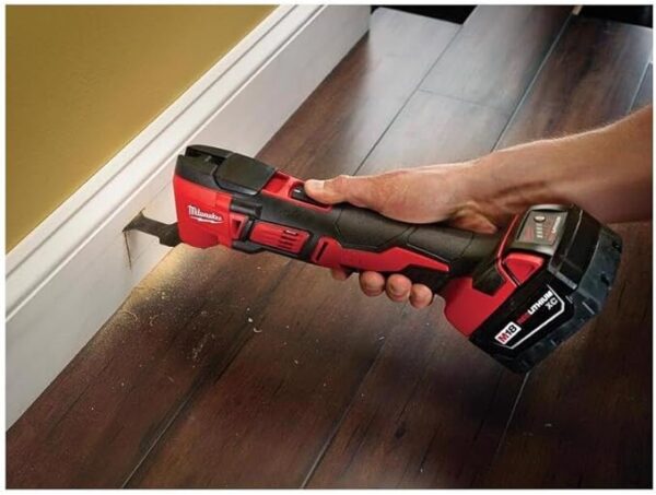 Milwaukee 4933446203 M18 18V Lithium Ion Cordless 18,000 OPM Orbiting Multi Tool with Woodcutting Blades and Sanding Pad with Sheets Included (Battery Not Included, Power Tool Only)