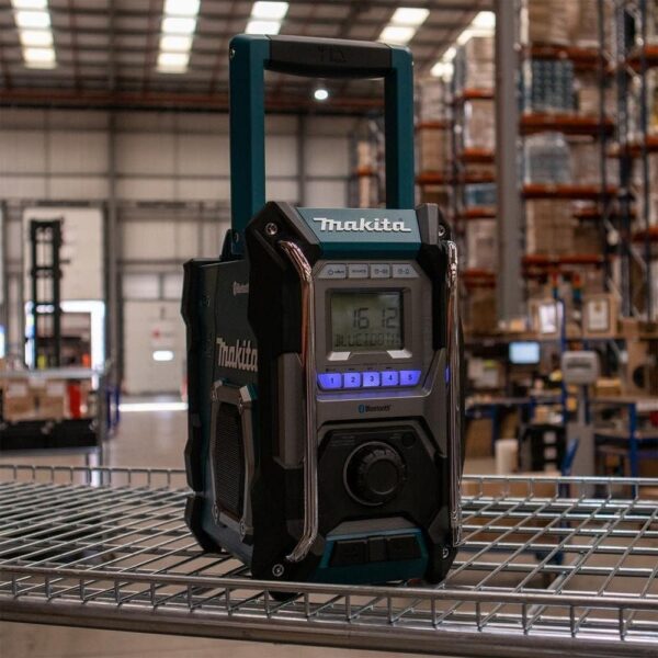 Makita MR002GZ 12V Max / 40V Max Li-ion CXT/LXT/XGT Job Site Radio with Bluetooth – Batteries and Charger Not Included