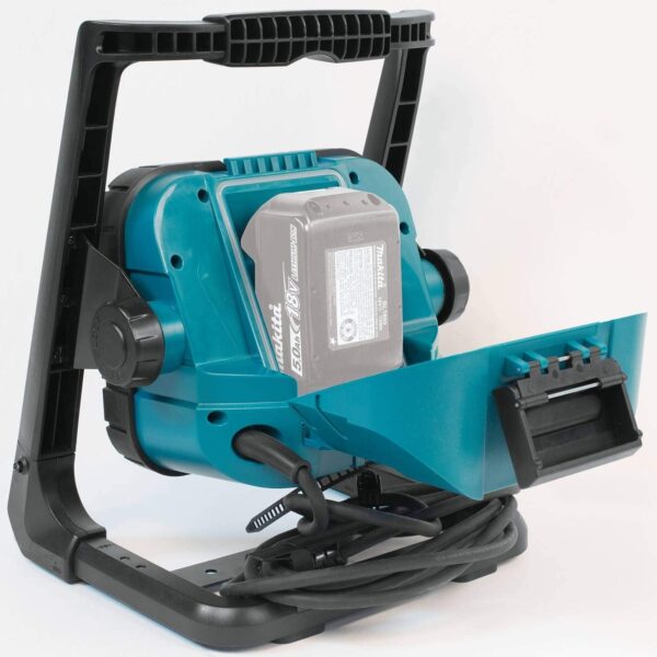 Makita DML805/2 Cordless/ 240V Worklight – Battery And Charger Not Included [Energy Class A]