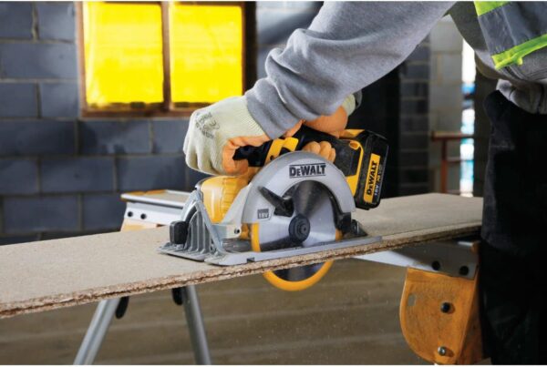 DEWALT DCS391 Circular Saw XR 165 mm Bare Unit, 9 W, 18 V, Yellow/Black