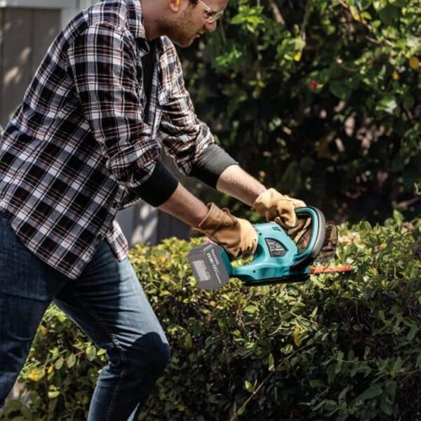 Makita DUH523Z 18V Li-Ion LXT 52cm Hedge Trimmer – Batteries and Charger Not Included