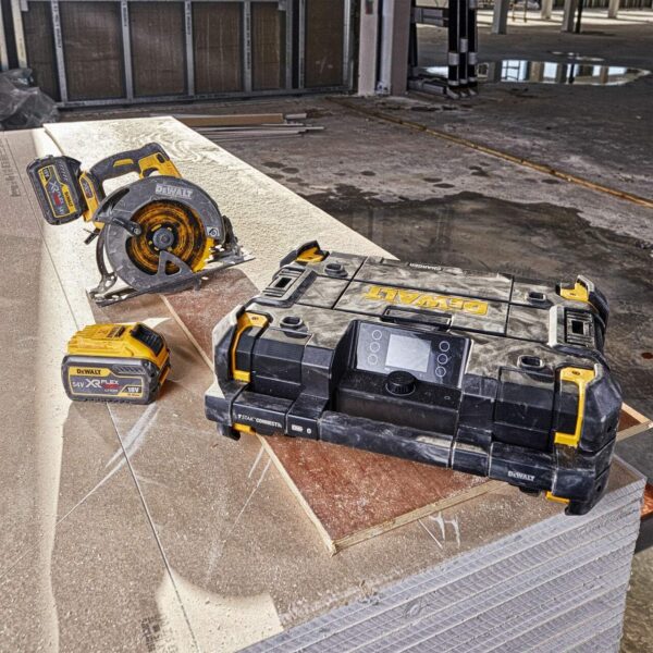 DEWALT DWST1-81079-GB TSTAK Connect Radio and Charger 6 Speakers 45 Watts, W, 18 V, Multi-Coloured, 52 x 40 x 18