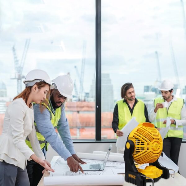 DEWALT 18V XR Fan