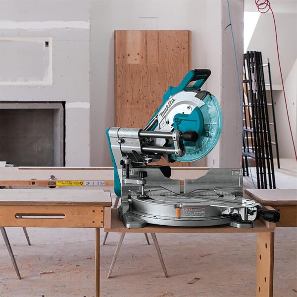 Makita DLS211ZU Twin 18V (36V) Li-Ion LXT Brushless 305mm Slide Compound Mitre Saw – Batteries and Charger Not Included